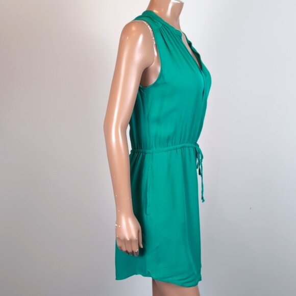 Aritzia Babaton Benedict Silk Dress Sleeveless Lightweight Pleated Green Medium - Picture 7 of 16